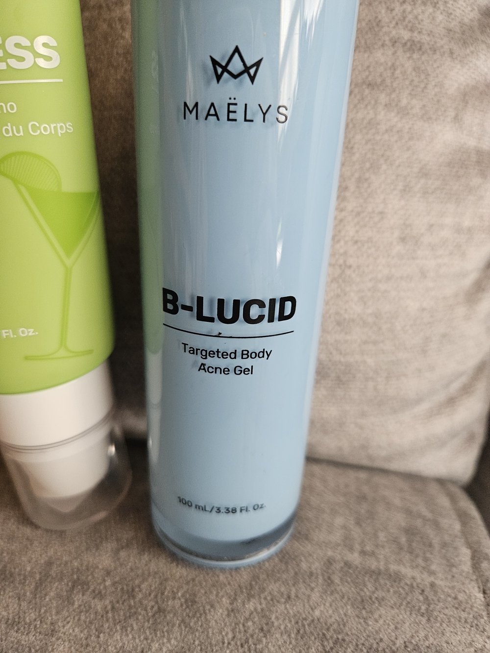 Maelys B-Lucid Acne Gel & So-Flawless Body Perfector Duo - Blue & Lime Green - Picture 3 of 6